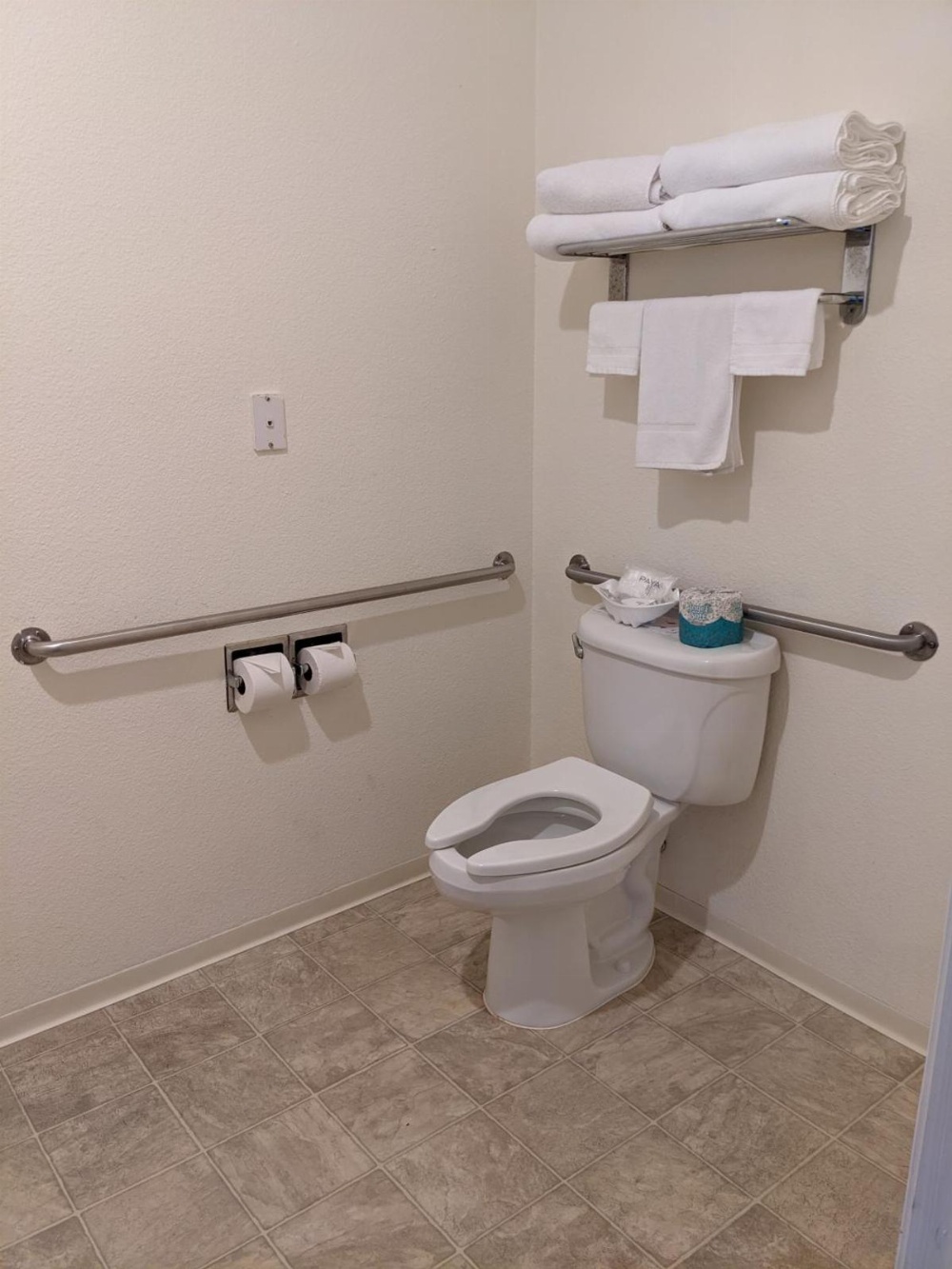 Lighthouse Inn Main image