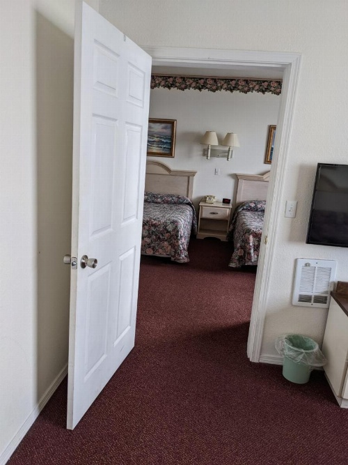 Lighthouse Inn image 32