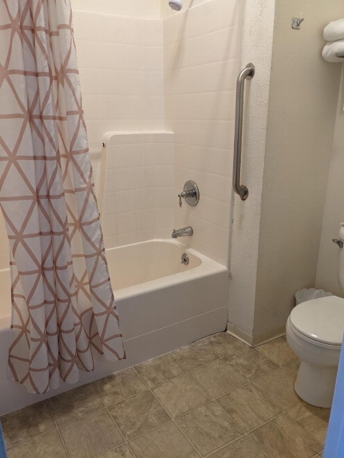 Lighthouse Inn image 34