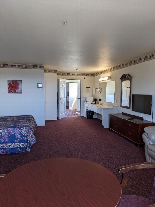 Lighthouse Inn image 35